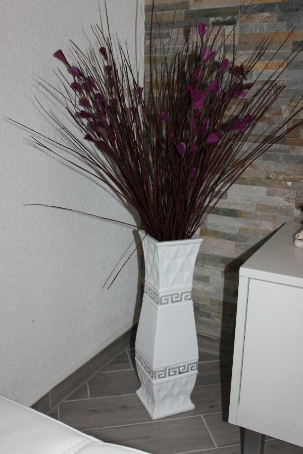 Apartment Lucky With Jacuzzi Trogir Exteriör bild